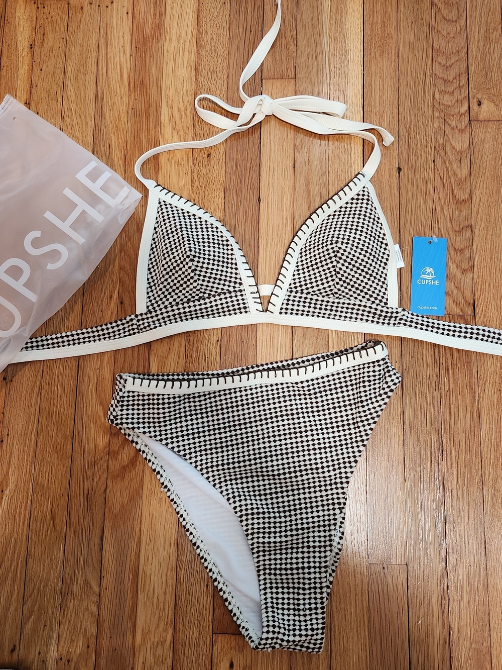 Cupshe Black & White Houndstooth Triangle Bikini